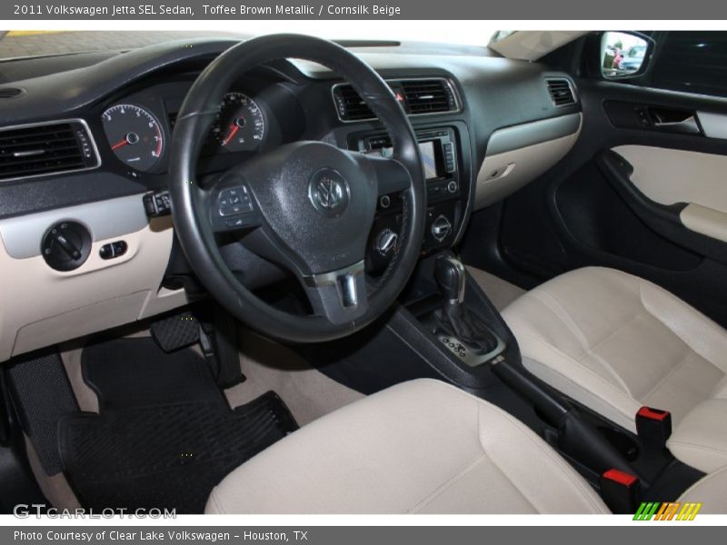 Toffee Brown Metallic / Cornsilk Beige 2011 Volkswagen Jetta SEL Sedan