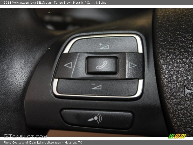Toffee Brown Metallic / Cornsilk Beige 2011 Volkswagen Jetta SEL Sedan