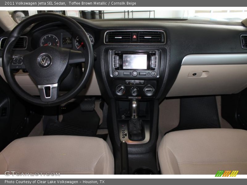 Toffee Brown Metallic / Cornsilk Beige 2011 Volkswagen Jetta SEL Sedan