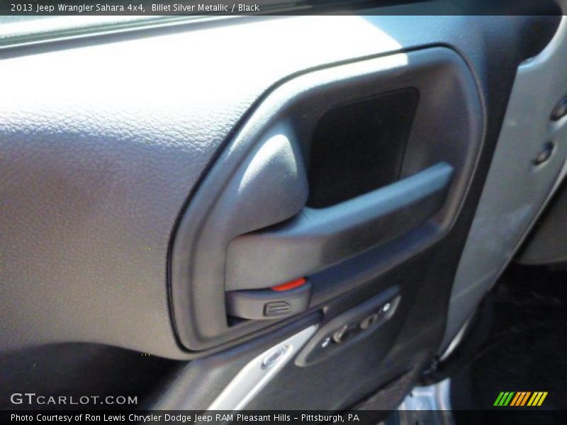 Billet Silver Metallic / Black 2013 Jeep Wrangler Sahara 4x4