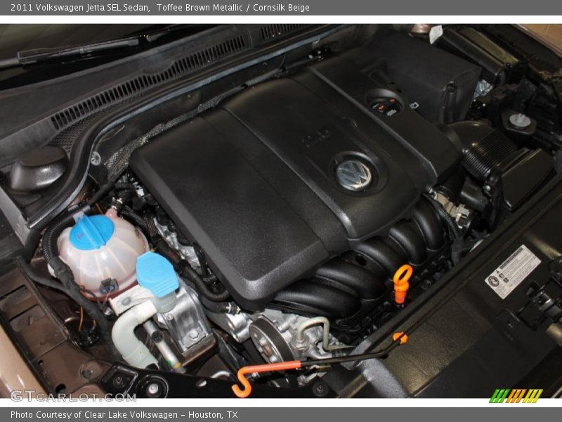 Toffee Brown Metallic / Cornsilk Beige 2011 Volkswagen Jetta SEL Sedan