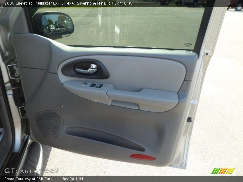 Silverstone Metallic / Light Gray 2006 Chevrolet TrailBlazer EXT LT 4x4