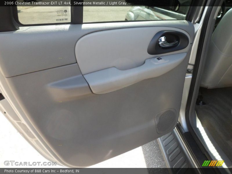 Silverstone Metallic / Light Gray 2006 Chevrolet TrailBlazer EXT LT 4x4