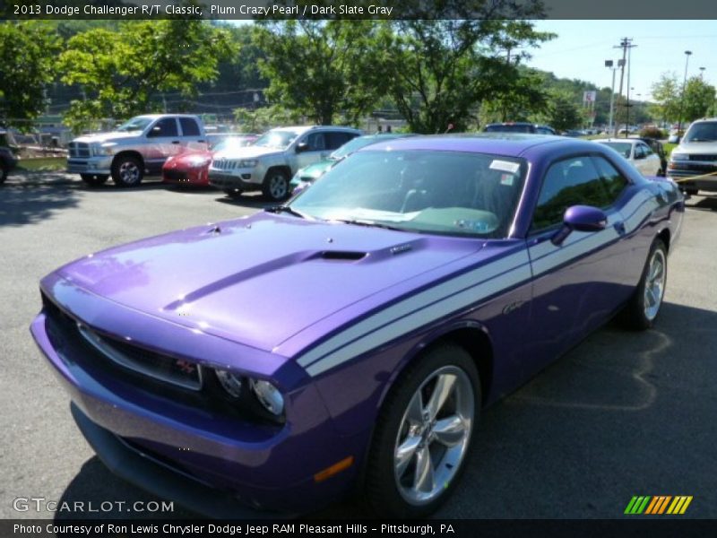 Front 3/4 View of 2013 Challenger R/T Classic