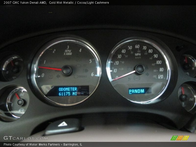 Gold Mist Metallic / Cocoa/Light Cashmere 2007 GMC Yukon Denali AWD