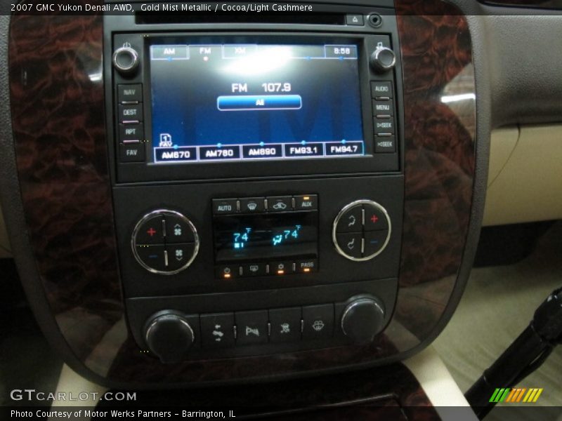 Gold Mist Metallic / Cocoa/Light Cashmere 2007 GMC Yukon Denali AWD