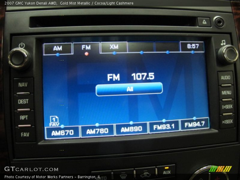 Gold Mist Metallic / Cocoa/Light Cashmere 2007 GMC Yukon Denali AWD