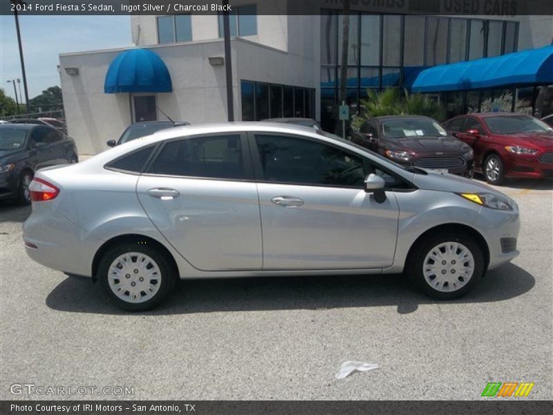 Ingot Silver / Charcoal Black 2014 Ford Fiesta S Sedan