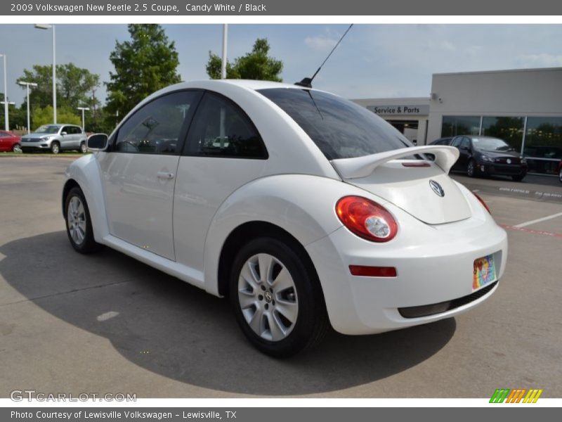 Candy White / Black 2009 Volkswagen New Beetle 2.5 Coupe