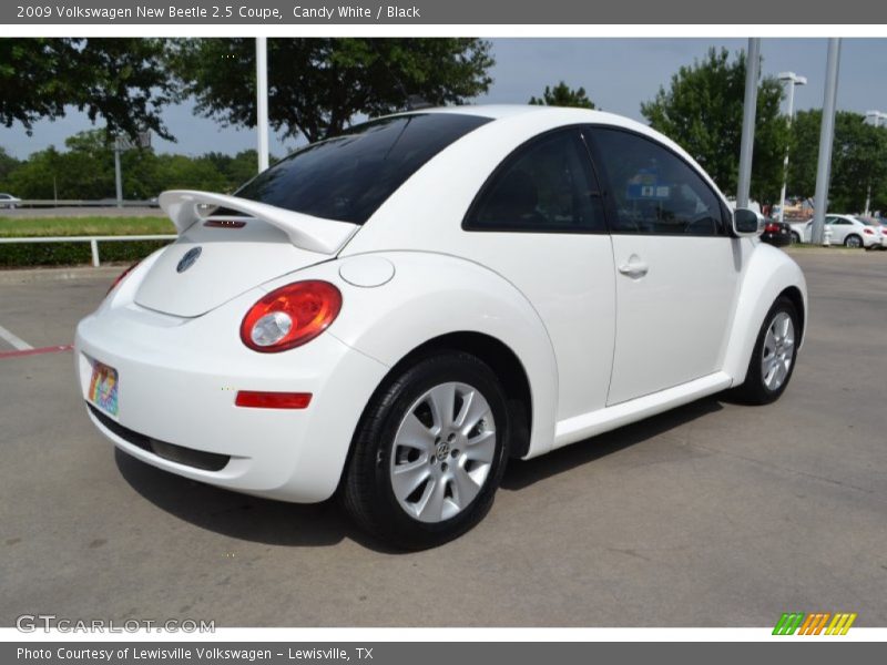 Candy White / Black 2009 Volkswagen New Beetle 2.5 Coupe