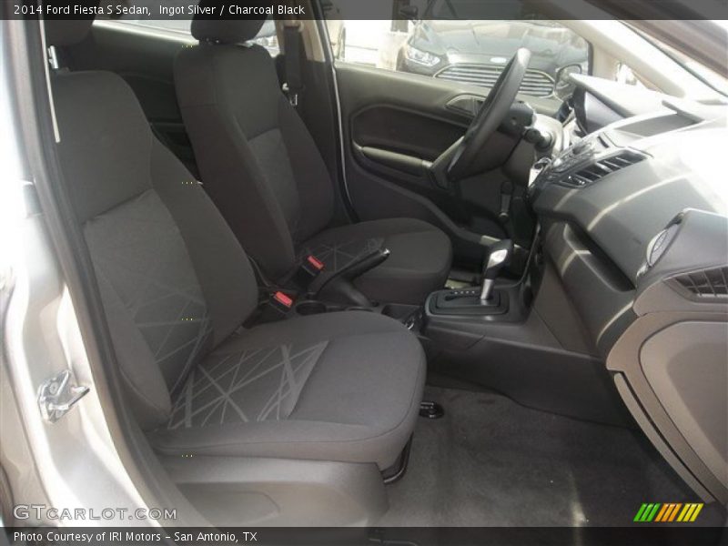 Ingot Silver / Charcoal Black 2014 Ford Fiesta S Sedan