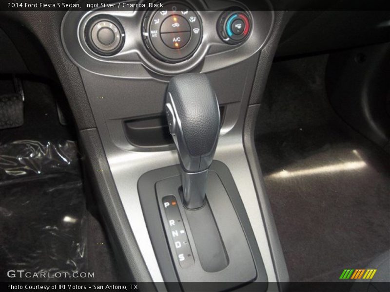 Ingot Silver / Charcoal Black 2014 Ford Fiesta S Sedan