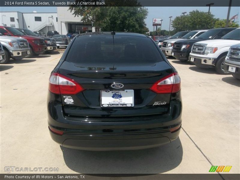 Tuxedo Black / Charcoal Black 2014 Ford Fiesta S Sedan