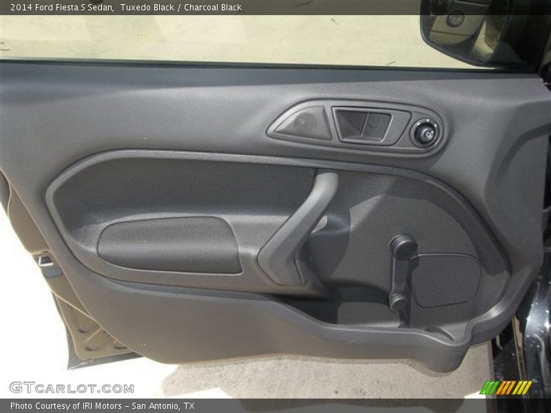 Tuxedo Black / Charcoal Black 2014 Ford Fiesta S Sedan
