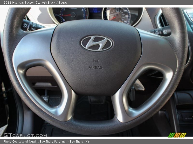 Ash Black / Taupe 2012 Hyundai Tucson GL