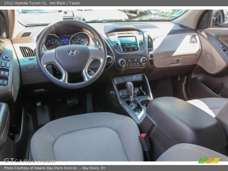 Ash Black / Taupe 2012 Hyundai Tucson GL