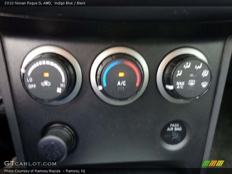 Indigo Blue / Black 2010 Nissan Rogue SL AWD