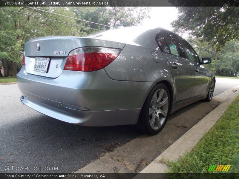 Silver Grey Metallic / Beige 2005 BMW 5 Series 545i Sedan