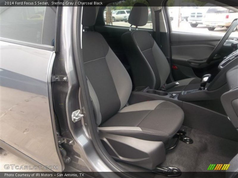Sterling Gray / Charcoal Black 2014 Ford Focus S Sedan