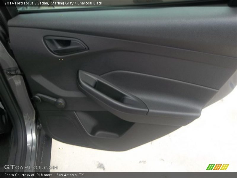 Sterling Gray / Charcoal Black 2014 Ford Focus S Sedan