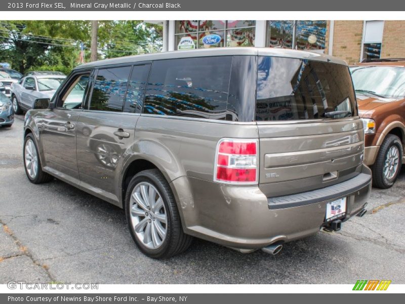 Mineral Gray Metallic / Charcoal Black 2013 Ford Flex SEL