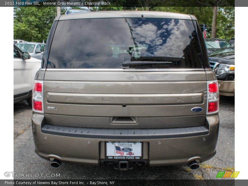 Mineral Gray Metallic / Charcoal Black 2013 Ford Flex SEL