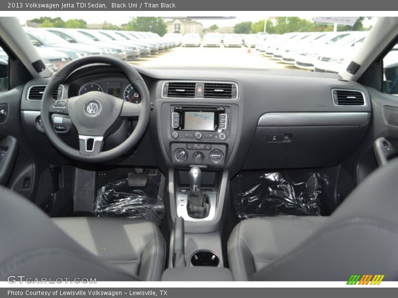 Black Uni / Titan Black 2013 Volkswagen Jetta TDI Sedan