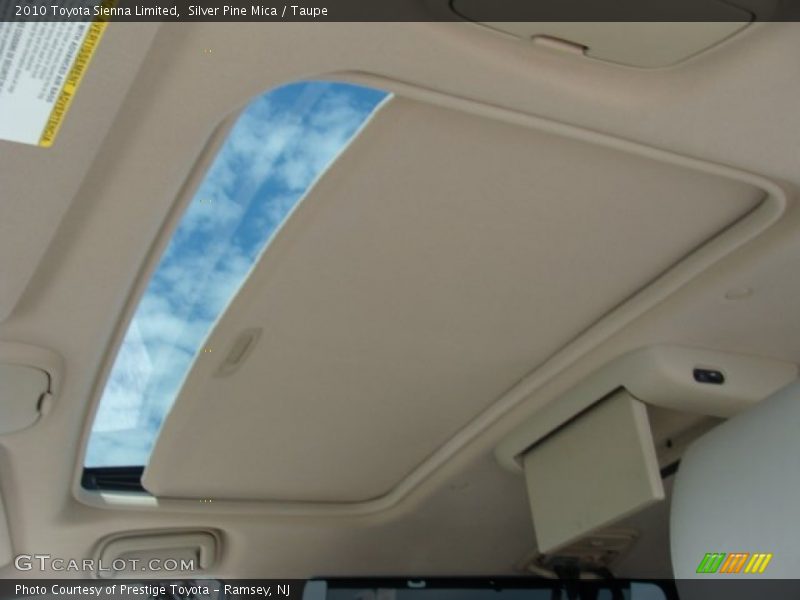 Silver Pine Mica / Taupe 2010 Toyota Sienna Limited