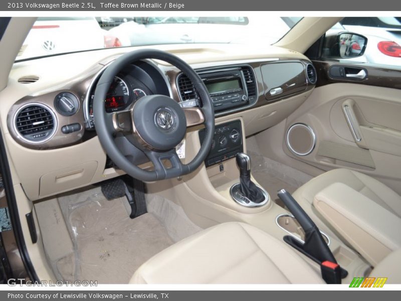 Toffee Brown Metallic / Beige 2013 Volkswagen Beetle 2.5L