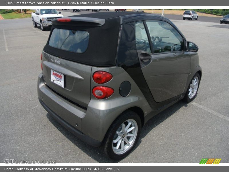Gray Metallic / Design Black 2009 Smart fortwo passion cabriolet