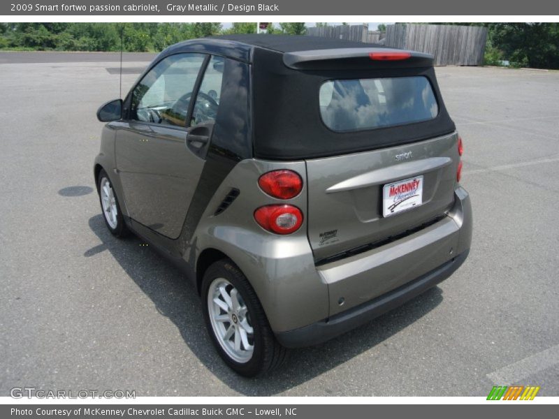 Gray Metallic / Design Black 2009 Smart fortwo passion cabriolet