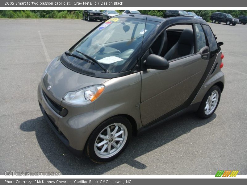 Gray Metallic / Design Black 2009 Smart fortwo passion cabriolet