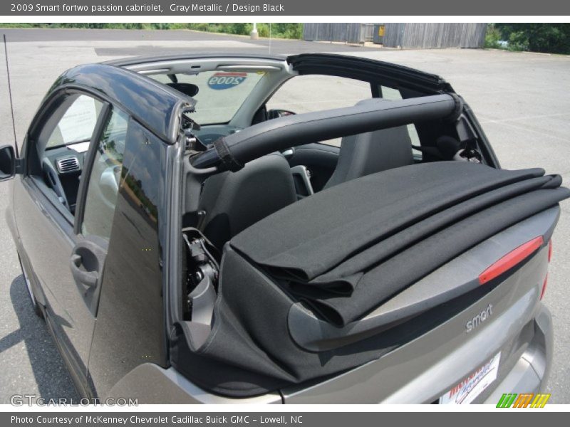Gray Metallic / Design Black 2009 Smart fortwo passion cabriolet