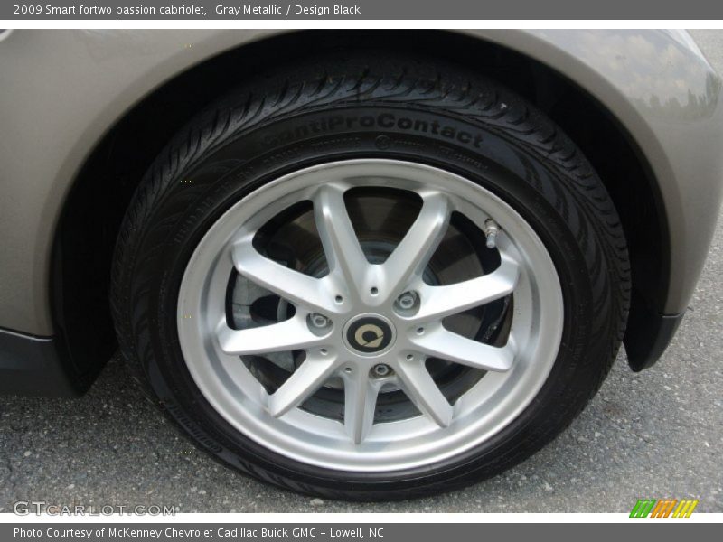 Gray Metallic / Design Black 2009 Smart fortwo passion cabriolet