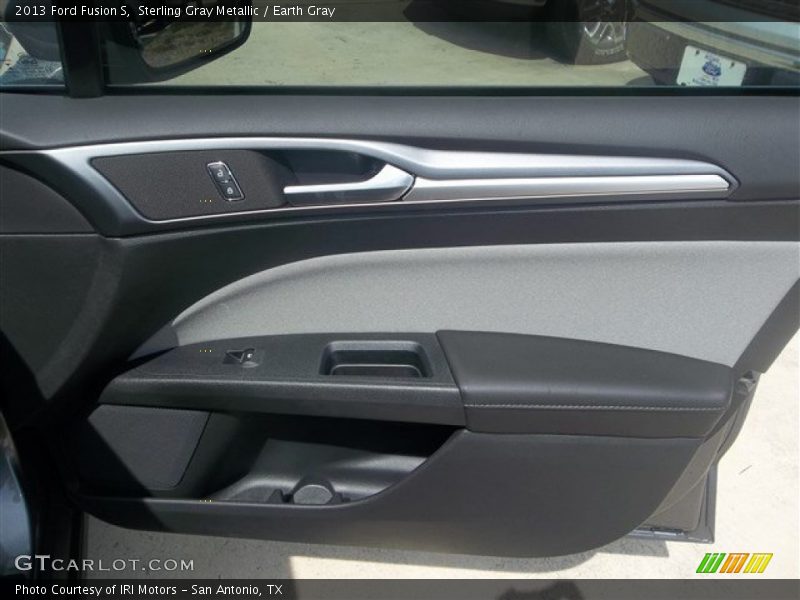 Sterling Gray Metallic / Earth Gray 2013 Ford Fusion S