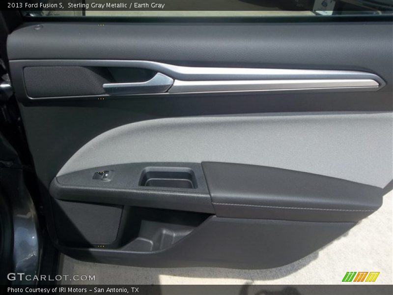 Sterling Gray Metallic / Earth Gray 2013 Ford Fusion S
