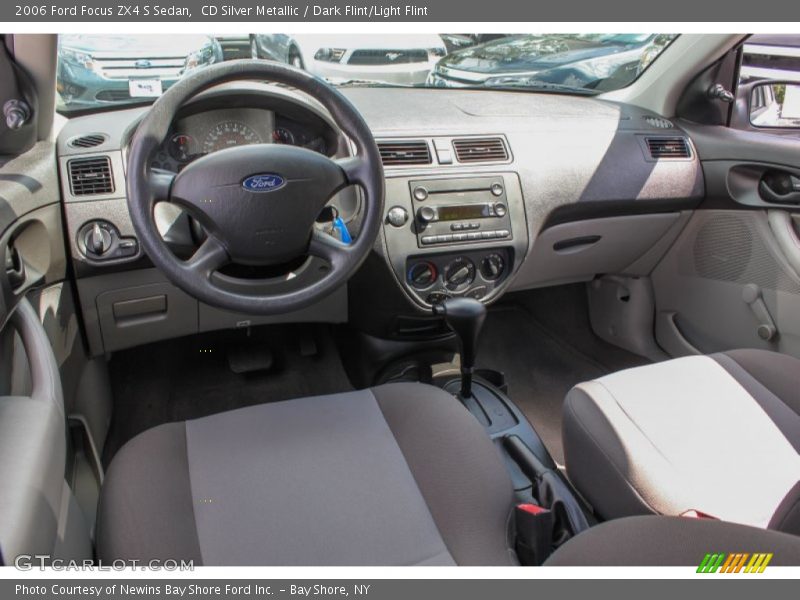CD Silver Metallic / Dark Flint/Light Flint 2006 Ford Focus ZX4 S Sedan