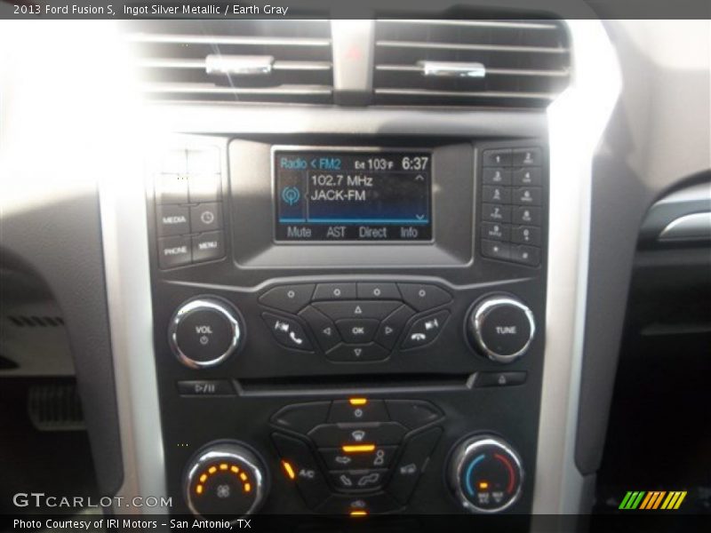 Ingot Silver Metallic / Earth Gray 2013 Ford Fusion S