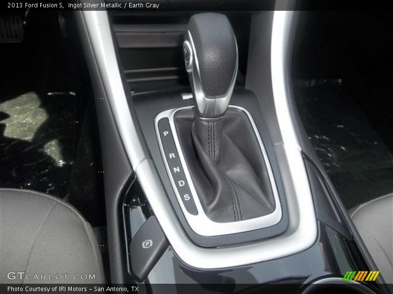 Ingot Silver Metallic / Earth Gray 2013 Ford Fusion S