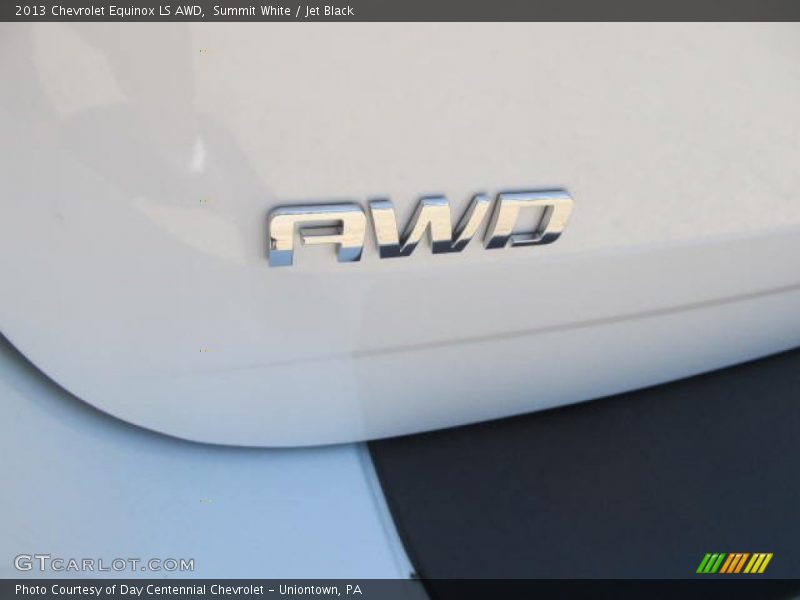Summit White / Jet Black 2013 Chevrolet Equinox LS AWD