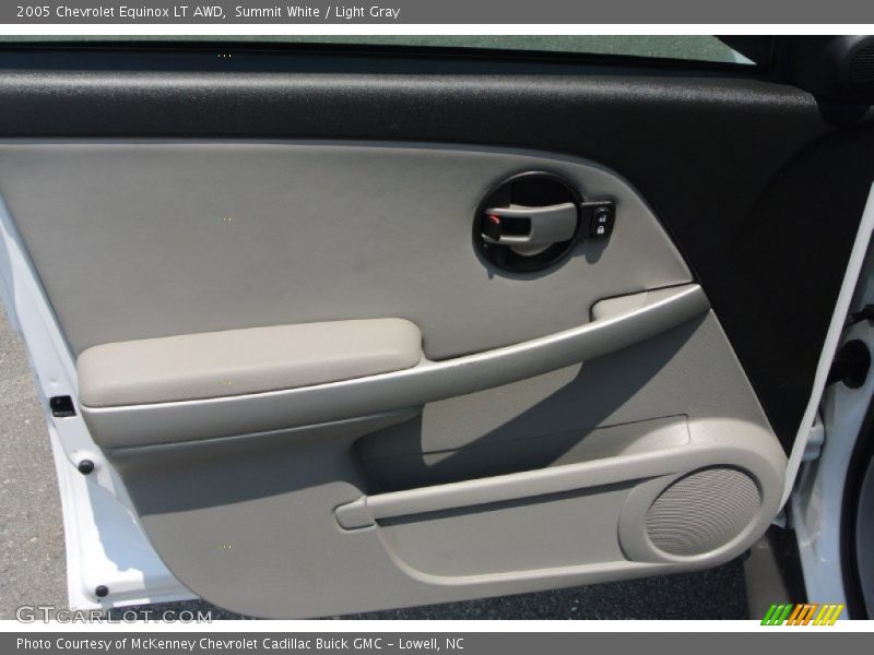Summit White / Light Gray 2005 Chevrolet Equinox LT AWD