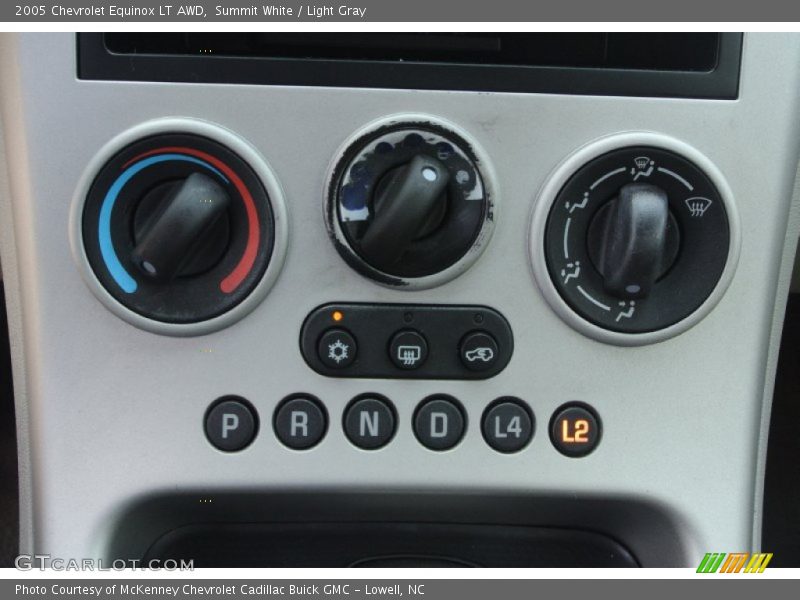 Summit White / Light Gray 2005 Chevrolet Equinox LT AWD