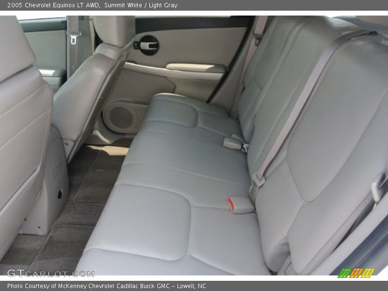 Summit White / Light Gray 2005 Chevrolet Equinox LT AWD