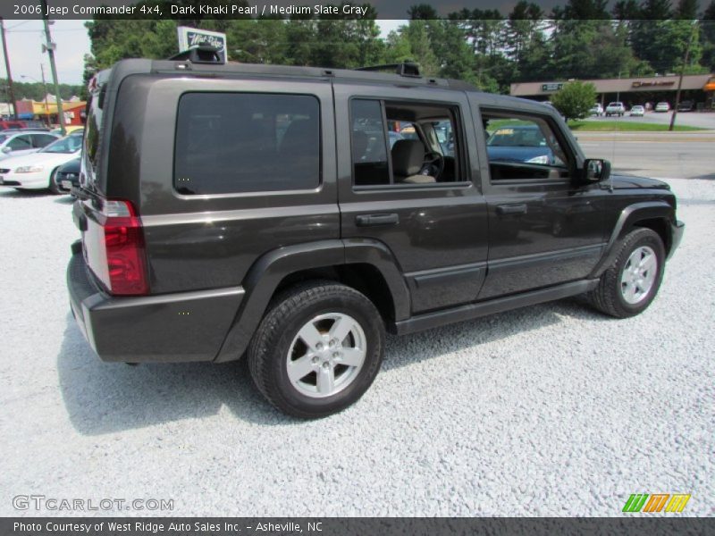 Dark Khaki Pearl / Medium Slate Gray 2006 Jeep Commander 4x4