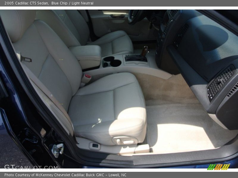 Blue Chip / Light Neutral 2005 Cadillac CTS Sedan