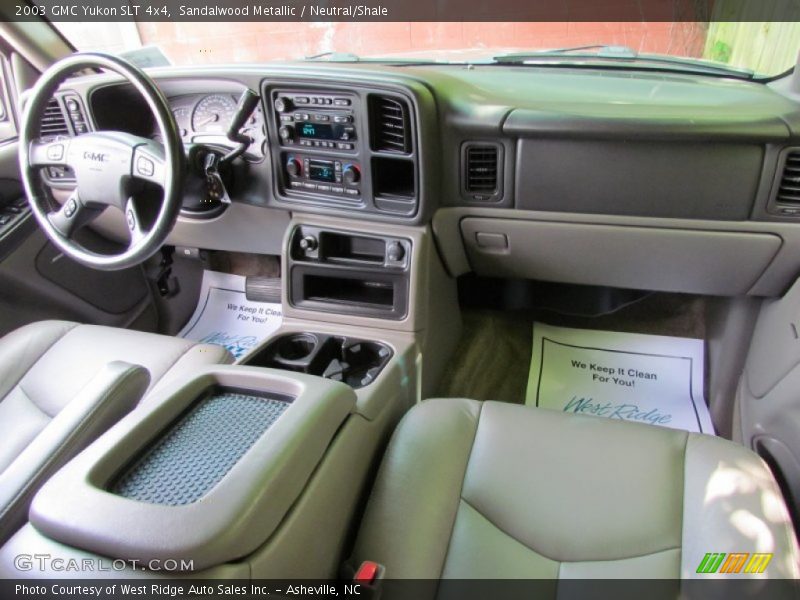 Sandalwood Metallic / Neutral/Shale 2003 GMC Yukon SLT 4x4