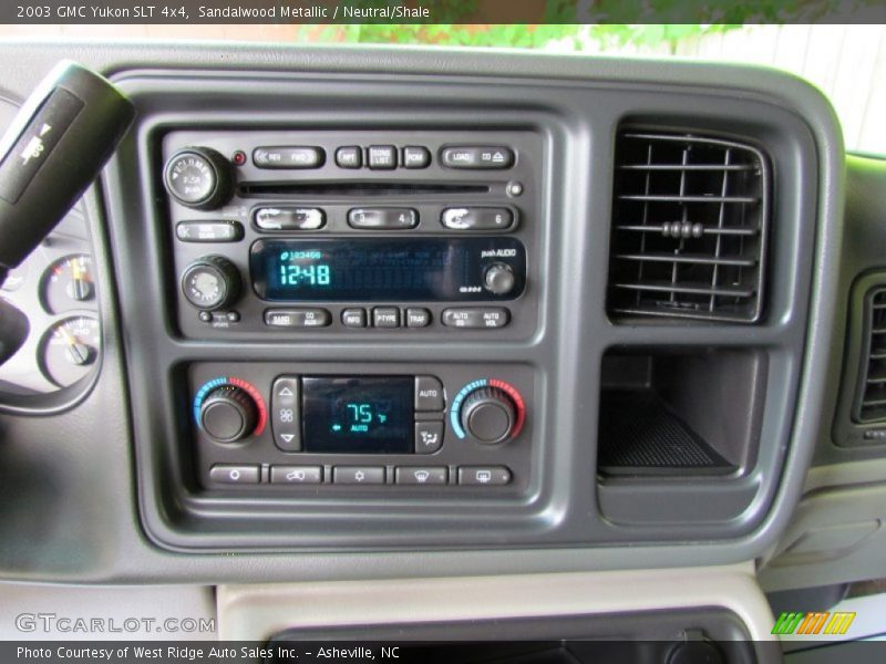 Sandalwood Metallic / Neutral/Shale 2003 GMC Yukon SLT 4x4