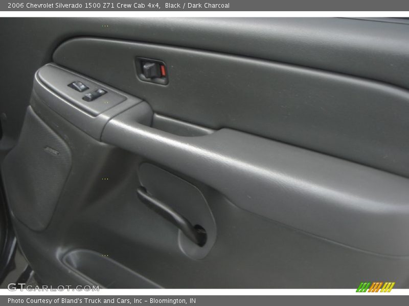 Black / Dark Charcoal 2006 Chevrolet Silverado 1500 Z71 Crew Cab 4x4
