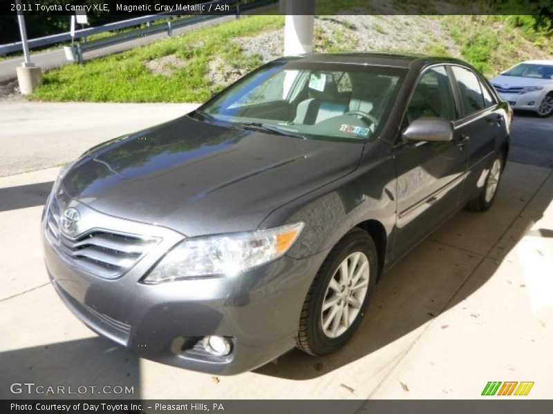 Magnetic Gray Metallic / Ash 2011 Toyota Camry XLE