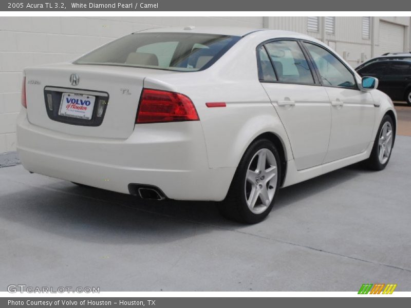 White Diamond Pearl / Camel 2005 Acura TL 3.2